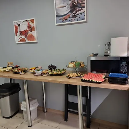 Bialy Zakatek * Trzebnica