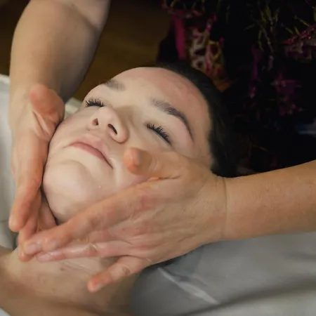 Biały Zakątek Apartament Trzebnica