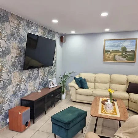 Bialy Zakatek * Тшебница