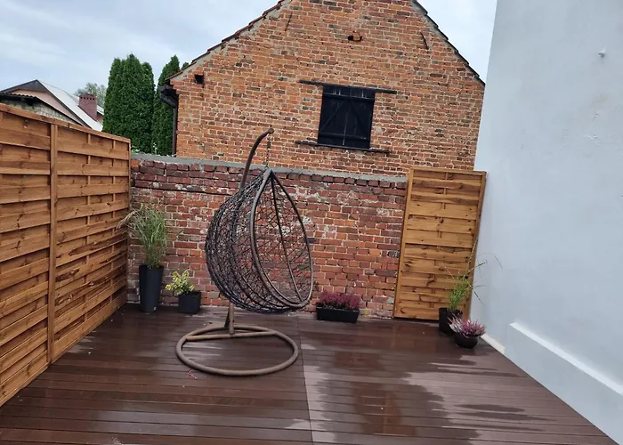 Bialy Zakatek Apartment Trzebnica