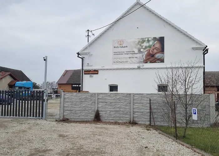 Bialy Zakatek Тшебница